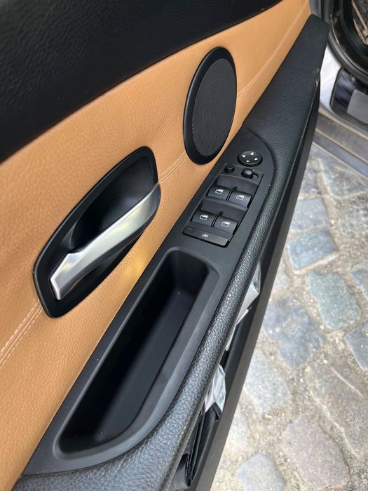 BMW Seria 5 BMW Seria 5 E60 M54 cutie manuala interior crem mahon