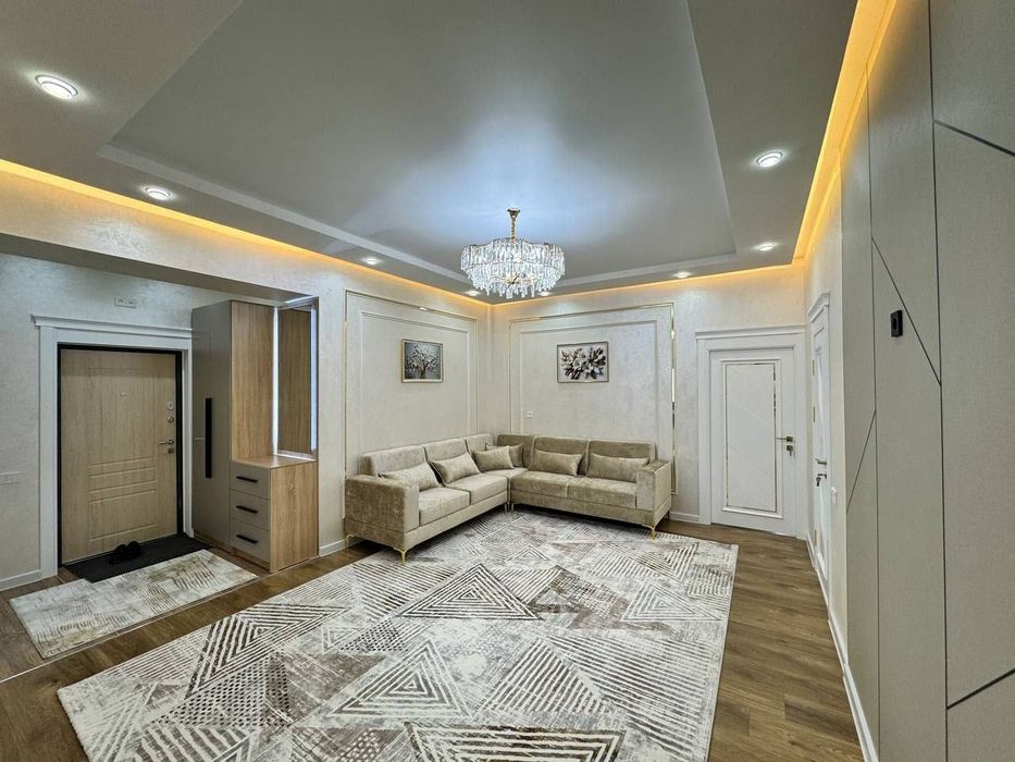 Sotiladi navostroyka 3xonali 2etaj, 115m2, 138 000 y.e  Rudakiy kõchas