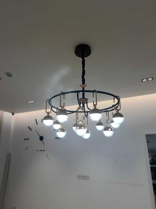 Люстра потолочная