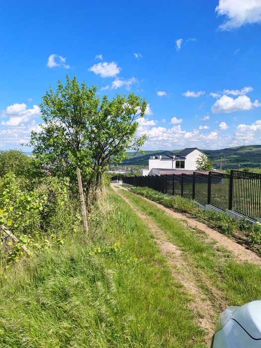 Teren intravilan 2800 mp