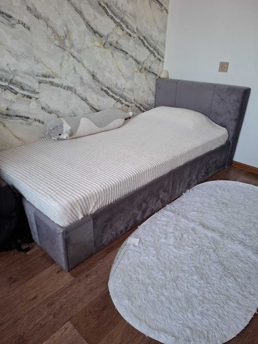 Продам кровать подростковую