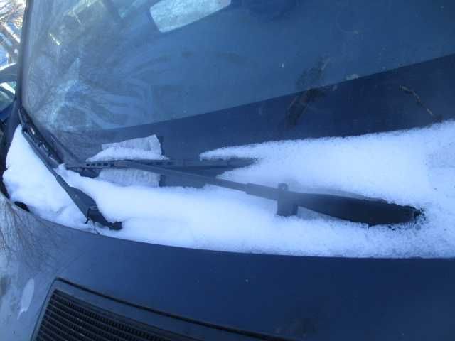 Ansamblu stergatoare fata complet cu motoras TRAFIC VIVARO PRIMASTAR