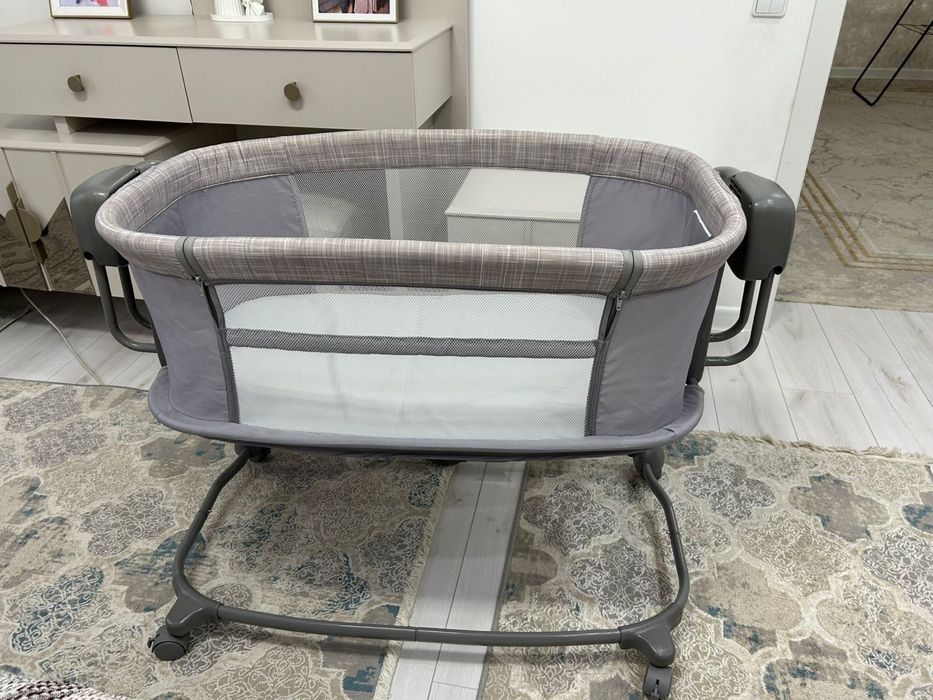 Манеж детский. Продаю манеж