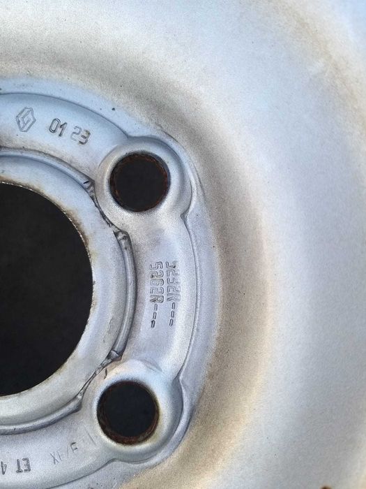 Set jante tabla cu anvelope r15 m+s michelin 185/65r15 renault express 2022 5232r 5262r