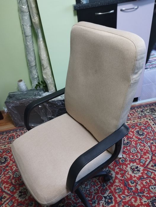 Офис стол запазен