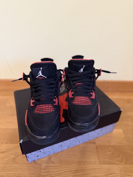 Air Jordan 4 Retro Red Thunder