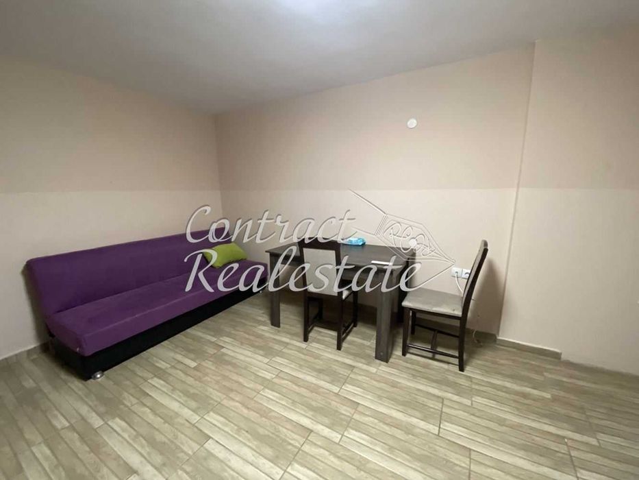 Дава се под наем Двустаен апартамент в Варна, Трошево - 50 кв.м за 331.5 € - Снимка #1