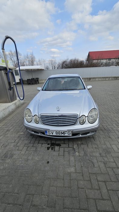 MERCEDES-BENZ E-Class 2002 — imagine 5