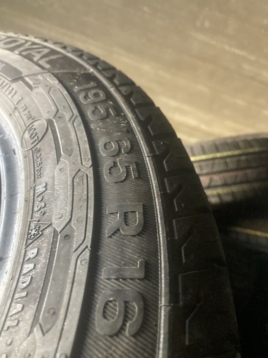 Anvelope set 4 buc 195/65 R 16C Dot 2020