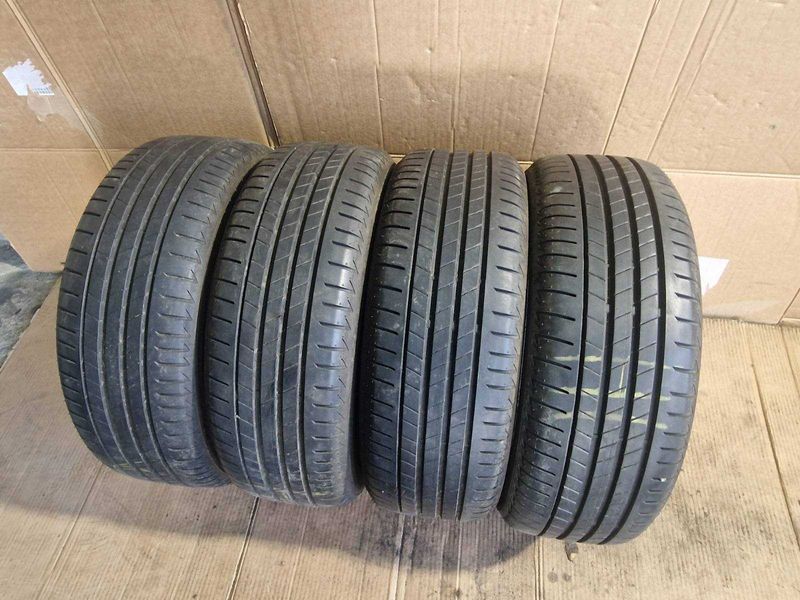 4 Bridgestone R16 195/55
летни гуми DOT4019