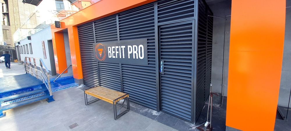 Жалюзи,заборы металлические.