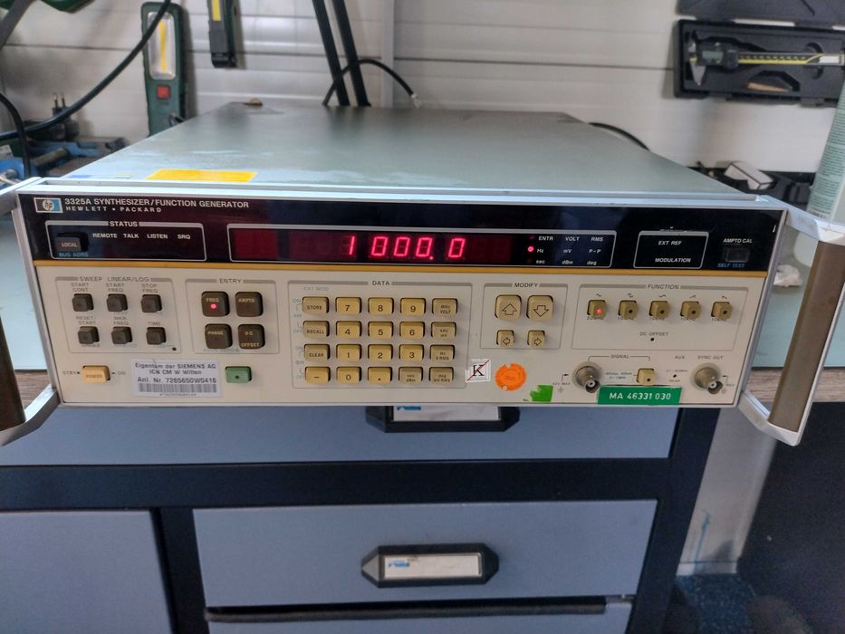 Vand Agilent 3325A Sintetizator Generator de funcții
