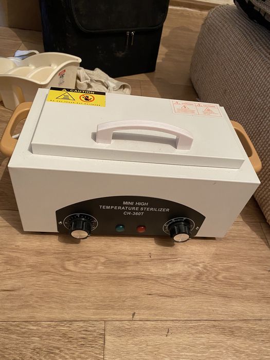 Продам маникюрный набор