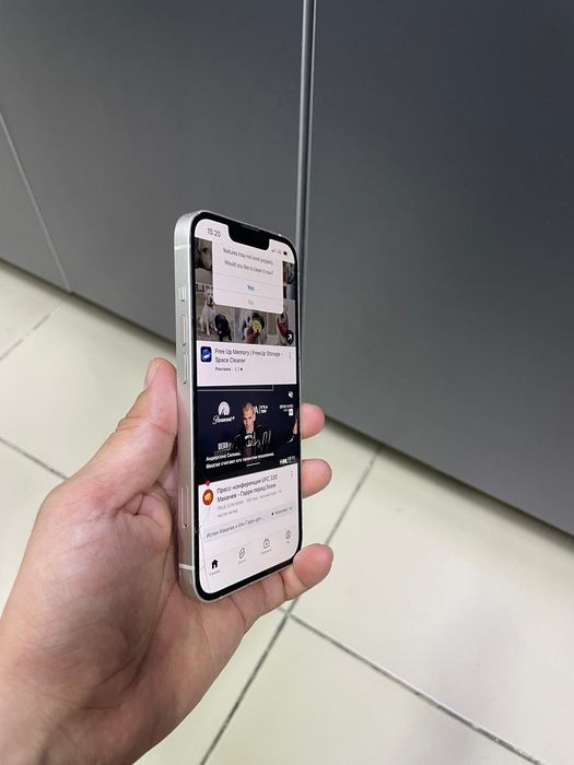 Продается Iphone 13