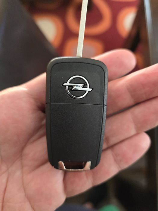 Кутийка за ключ Опел Инсигния Астра Зафира