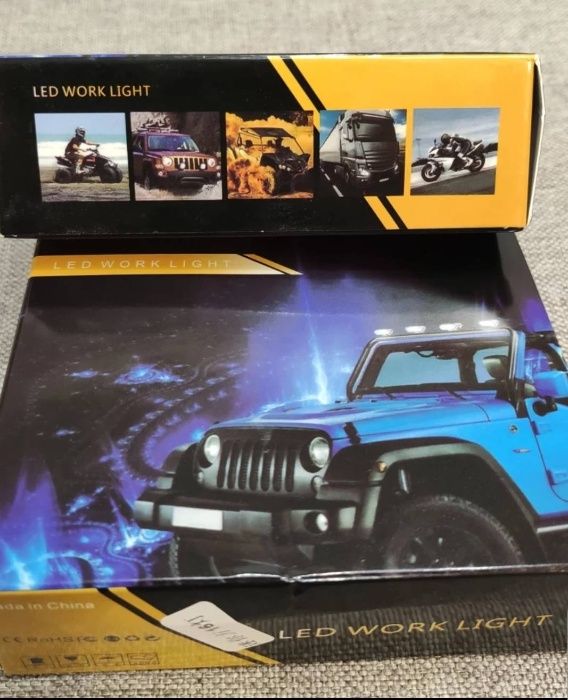 Set 2 Proiectoare LED auto Off Road ATV Tractoare Camioane Remorci 48W