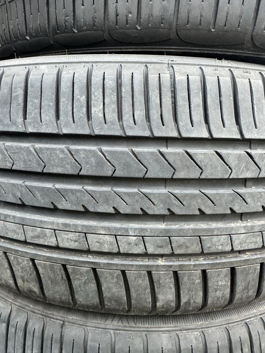 Anvelope vara 225 40 19