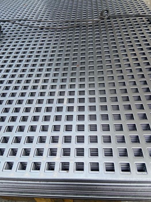 Tablă Perforată Oțel toate dimensiunile și formatele