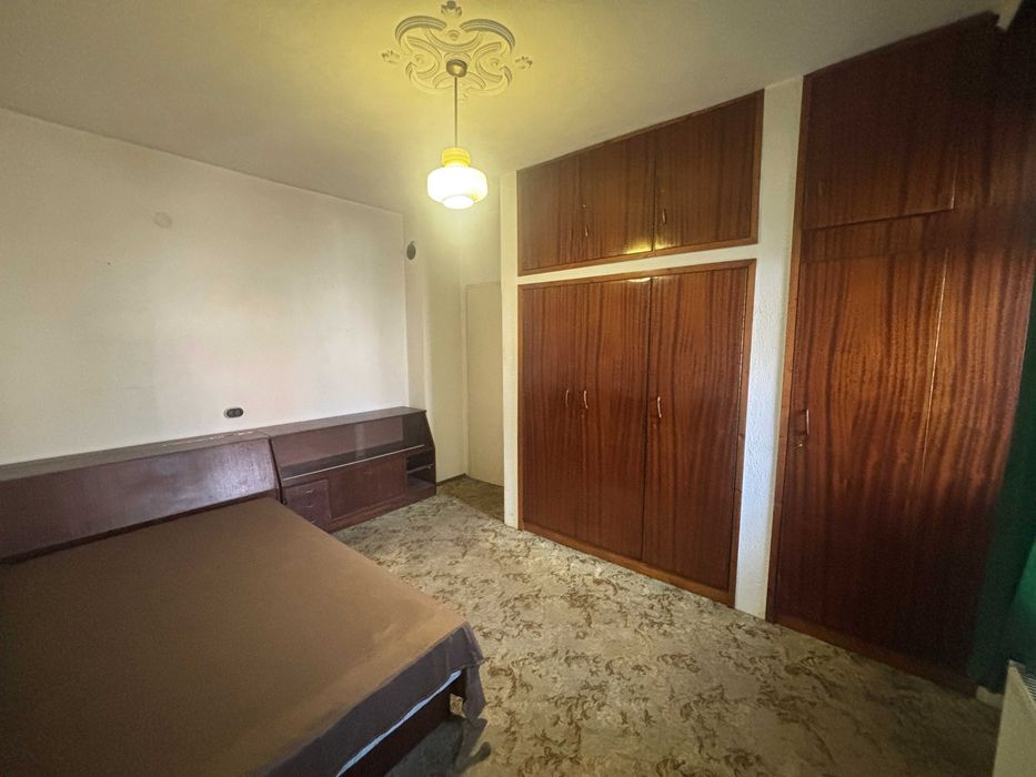 ЧЕТИРИСТАЕН апартамент в ЦЕНТЪРА на Карлово