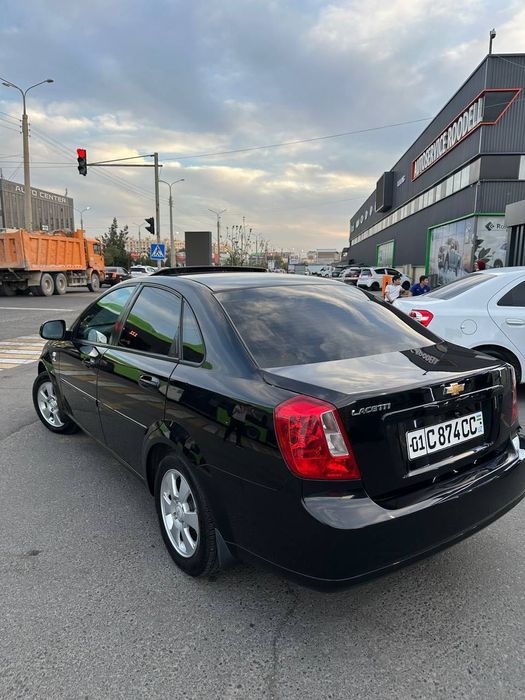 Lasetti Genta avtomat 2022 yil kraska toza