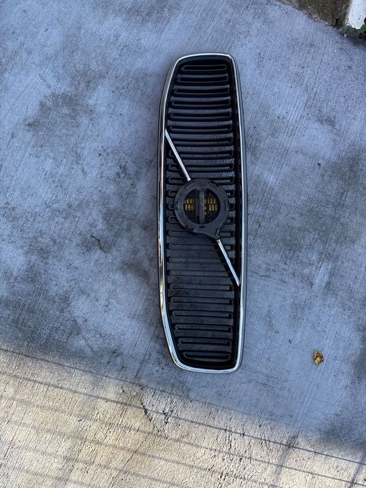 Решетка за Volvo XC60