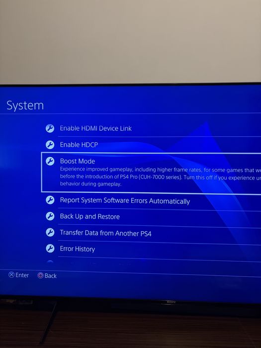 PS4 Pro 1TB controller 3 jocuri