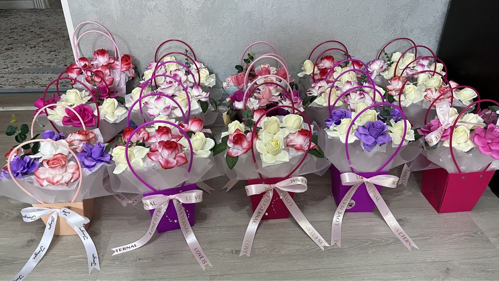 Сумочка букет на любой проздник