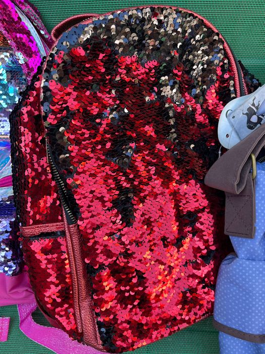 Рюкзаки , сумки для девочек