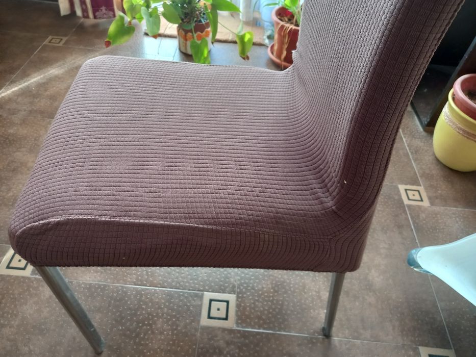 Set 6 huse scaun. Diverse culori. Cu elastic.