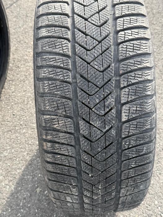 Anvelope iarna Pirelli
