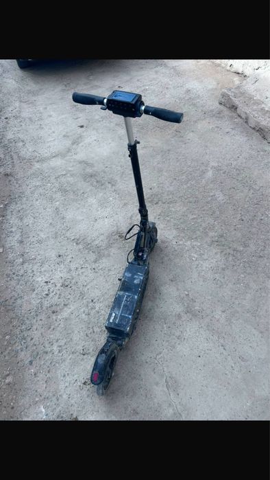 Самокат саталады