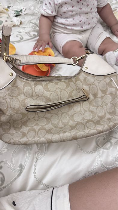 Продам сумку Coach