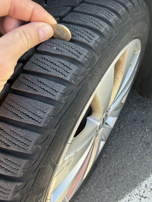 Jante r17 cu cauciucuri bridgestone  +cauciucuri de vara  toyo r18
