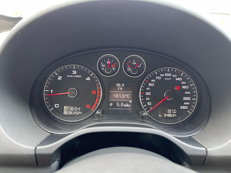 Audi A3 8P FACELIFT 2.0 tdi CBAB EURO 5 4 portiere RS3