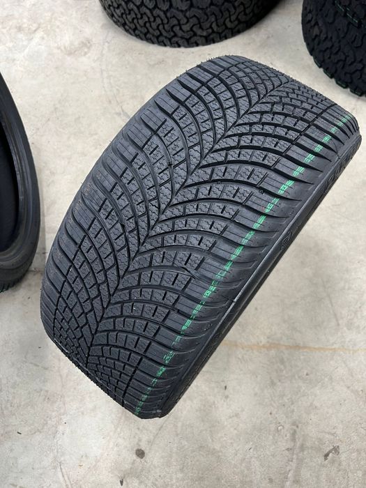 Ofertă Limitată! 4 anvelope M+S  225/55 r17 All run