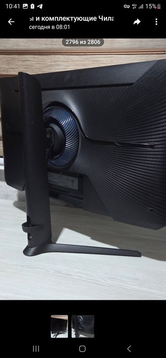 27" Samsung Odyssey G4 (G40B) 240hz
S27BG400EC, 240hz FullHD