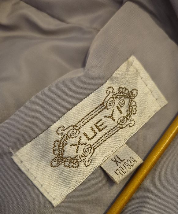 Женский пуховик продам