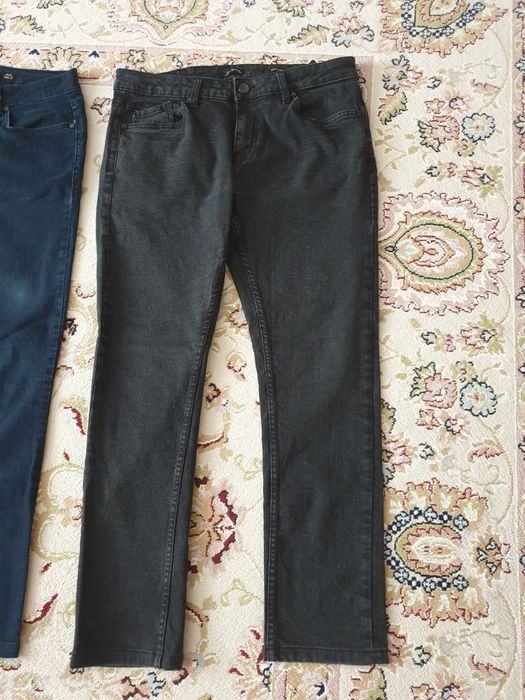 Продам мужские джинсы