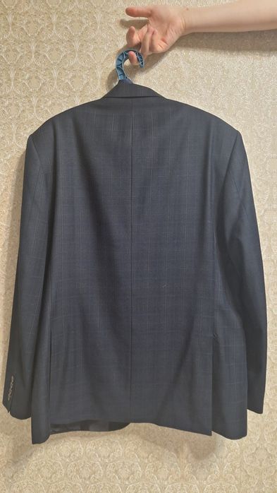 Костюм в отличном состоянии