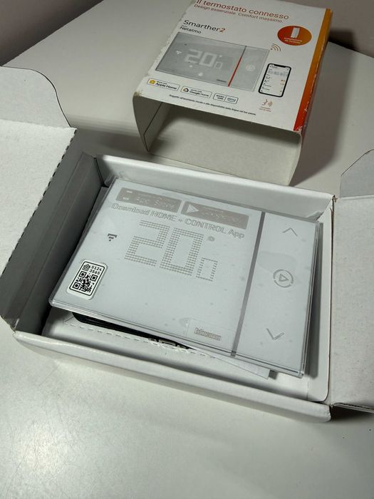 Termostat conectat cu Netatmo Bticino Living Now XW8002, alb, ingropat