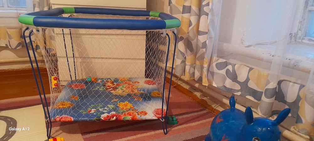 Игровой манеж Игравой манеж  Игравой манеж