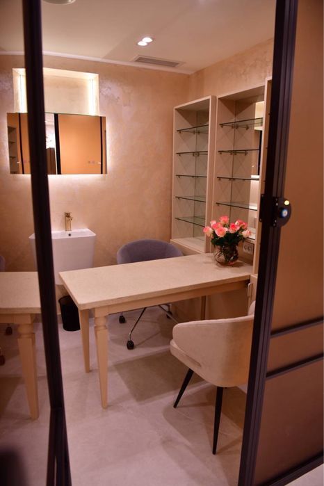 Нежилое помещение Салон Красоты 108 м2