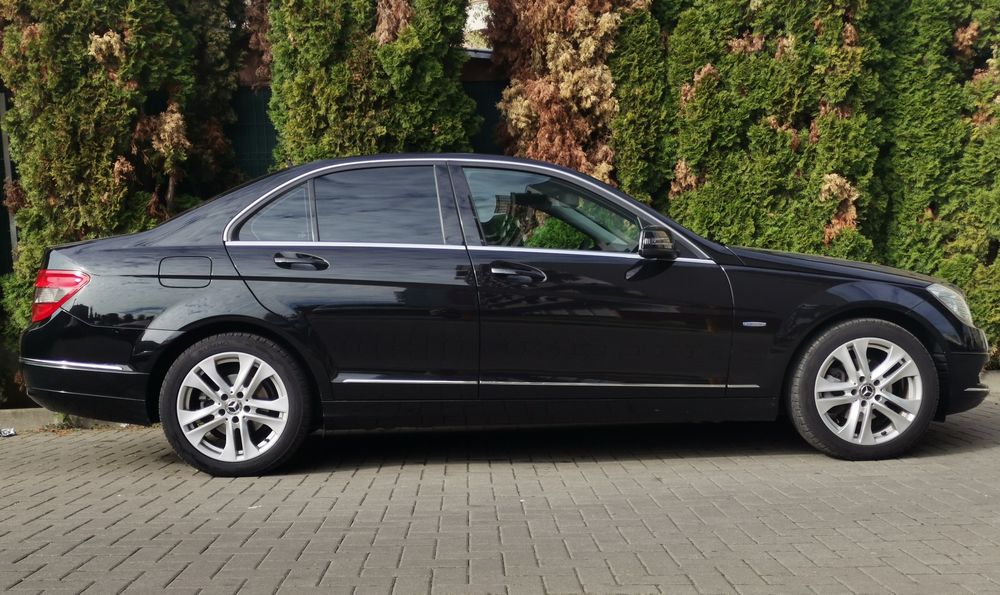 MERCEDES-BENZ C-Class 2010 — imagine 2