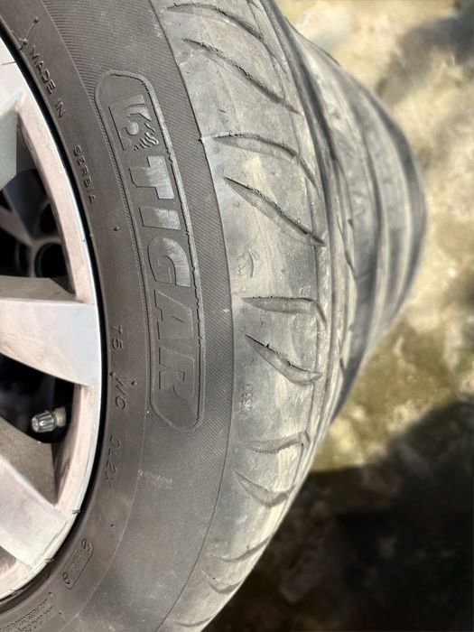 Anvelope  Vara 205/55/r16