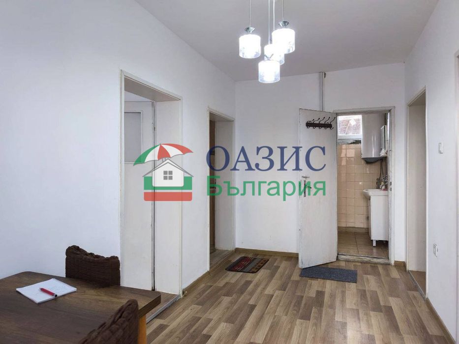 Готова за нанасяне къща с просторен парцел в с. Винарско, България, 129 000 евро