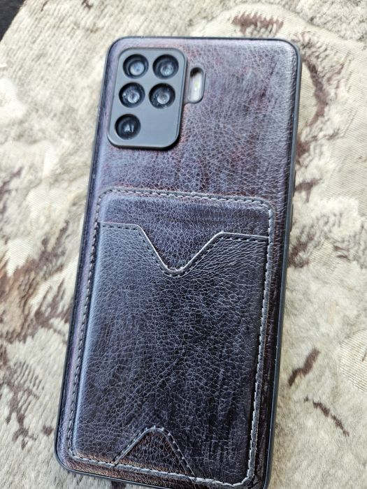 Продам телефон оппо