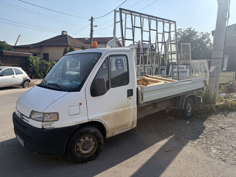 Бус Peugeot Boxer