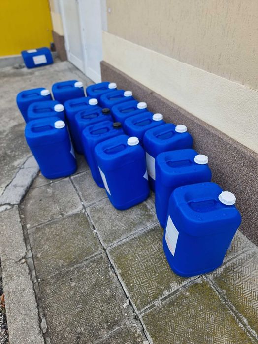 Туби с вместимост 25л