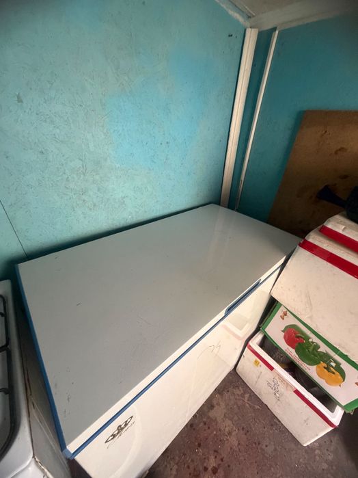 Продам морозилку