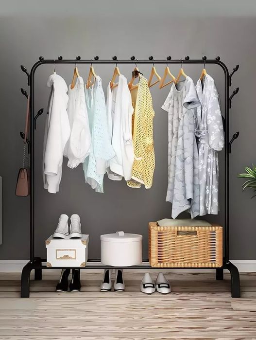 Вешалка напольная металлическая